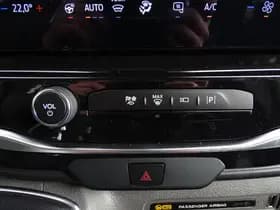 Ford Transit 350 L2H2 2.0 TDCI 165pk Limited Automaat Full Options | Dubbele Schuifdeur | Bijrijdersstoel | 360 Camera | Adaptieve Cruise. | Trekhaak | thumbnail 25