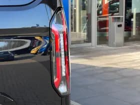 Ford Transit Custom PHEV 233PK L2 Titanium X | Dubbel Cabine | 3 losse stoelen | Elektr. wegklapbare trekhaak | 1.850kg trekgw. thumbnail 14