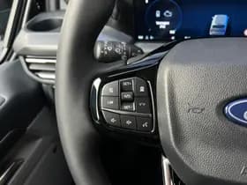 Ford Transit Custom PHEV 233PK L2 Titanium X | Dubbel Cabine | 3 losse stoelen | Elektr. wegklapbare trekhaak | 1.850kg trekgw. thumbnail 22