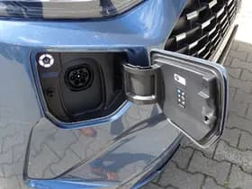 Ford Tourneo Custom 2.5 Plug-IN Hybrid 233 PK L2H1 Titanium X | Incl. BTW & BPM | 8 Persoons | Elektr. Schuifdeuren | Digitale binnenspiegel | Trekhaak wegkl. | Leer | B&O | Adaptive Cruise C. | thumbnail 5