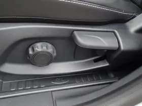 Ford Puma Gen-E Premium 44 kWh | Black Edition | 650w B&O Premium Geluidssysteem | Frunk | Camera | Ambient Lighting | 18 Inch | Gigabox thumbnail 9