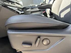 Ford Tourneo Custom 2.5 PHEV 233 PK L1H1 ACTIVE | 8 persoons | Elektr. schuifdeuren | Panorama dak | Trekhaak inklapbaar | Digitale spiegel | Stoelverw. achter thumbnail 20