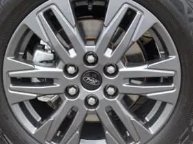 Ford Tourneo Custom 2.5 Plug-IN Hybrid 233 PK L2H1 Titanium | Incl. BTW & BPM | 8 Persoons | Adaptieve Led Koplampen | Trekhaak Wegklapbaar | Blis | Adaptieve Cruise. | Camera | Uit Voorraad Leverbaar thumbnail 21