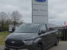 Ford Tourneo Custom 2.5 Plug-IN Hybrid 233 PK L2H1 Titanium | Incl. BTW & BPM | 8 Persoons | Adaptieve Led Koplampen | Trekhaak Wegklapbaar | Blis | Adaptieve Cruise. | Camera | Uit Voorraad Leverbaar thumbnail 4