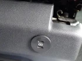 Ford Tourneo Custom 2.5 Plug-IN Hybrid 233 PK L2H1 Titanium | Incl. BTW & BPM | 8 Persoons | Adaptieve Led Koplampen | Trekhaak Wegklapbaar | Blis | Adaptieve Cruise. | Camera | Uit Voorraad Leverbaar thumbnail 45