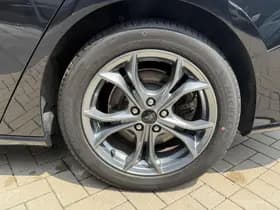 Ford Focus Wagon 1.0 125 PK EcoBoost ST Line Automaat | Head-up | LED | Keyless | Camera | Winterpack thumbnail 6