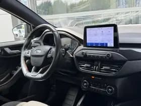 Ford Focus Wagon 1.0 125 PK EcoBoost ST Line Automaat | Head-up | LED | Keyless | Camera | Winterpack thumbnail 7