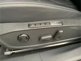 Ford Explorer Premium Extended Range AWD 79 kWh 340 PK thumbnail 11