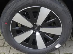 Ford Capri Style Standard Range RWD 52 kWh thumbnail 8