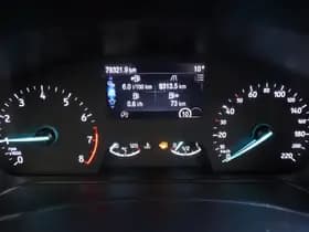 Ford Puma 1.0 EcoBoost Hybrid Titanium | Winter Pack | Camera | Comfort Pack | Draadloze telefoonlader | Apple Carplay thumbnail 16