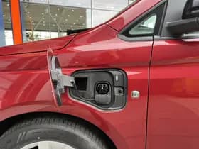 Ford Tourneo Connect 1.5 Plug-IN Hybrid 150 PK Automaat Titanium L2 thumbnail 6