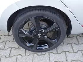 Nissan Micra 0.9 IG-T N-Connecta | N-Line | Silver met rood accenten | Camera | Pdc | Navigatie | Privacy Glass | Cruise. thumbnail 8