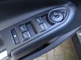 Ford Kuga 1.5 EcoBoost Trend Ultimate | Trekhaak | verwarmde voorruit | Cruise. | PDC thumbnail 14