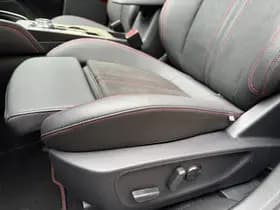 Ford Kuga 2.5 PHEV ST-Line X | Matrix LED | Trekhaak wegkl. | Panorama dak | Winter Pack | 19 inch | B&O | Adaptive Cruise thumbnail 13