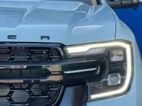 Ford Ranger Stormtrak Double Cab PHEV 281 PK | Binnenkort verwacht | 5 zitplaatsen | 3.500 KG Trekhaak | Chili Grey | thumbnail 4