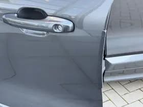 Ford Kuga 2.5 PHEV ST-Line X thumbnail 11