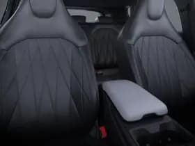 Ford Capri Premium Extended Range RWD 79 kWh thumbnail 4