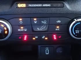 Ford Focus 1.0 Turbo 125pk ST Line Business | Panorama dak | Winterpack | Cruise. | Airco | thumbnail 17