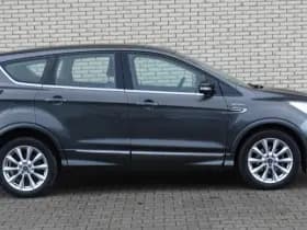 Ford Kuga 1.5 Turbo 150pk Vignale | Adatieve Cruise. | Keyless | Elek. Achterklep | Blis | Trekhaak | Trekgewicht 2000kg | Xenon | Sony Audio | Stoelverw. | thumbnail 6
