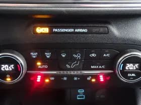 Ford Kuga 1.5 Turbo 120pk Titanium | 1600kg Trekgewicht | Winterpack | Camera | Digitale Cockpit | Cruise. | Privacy Glass | thumbnail 18