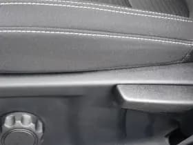 Ford Kuga 1.5 Turbo 120pk Titanium | 1600kg Trekgewicht | Winterpack | Camera | Digitale Cockpit | Cruise. | Privacy Glass | thumbnail 9