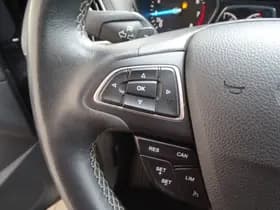 Ford Kuga thumbnail 22