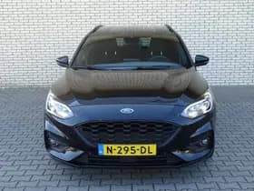 Ford Focus thumbnail 3