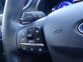 Ford Focus thumbnail 22