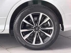 Ford Kuga thumbnail 11