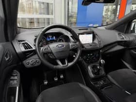 Ford Kuga thumbnail 12