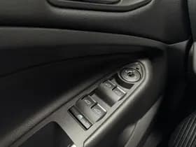 Ford Kuga thumbnail 17