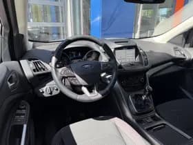 Ford Kuga thumbnail 11