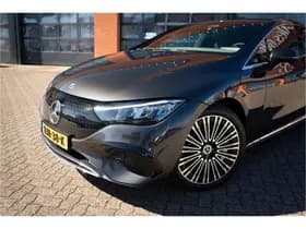 Mercedes-Benz EQE 300 thumbnail 3