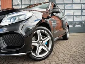 Mercedes-Benz GLE 500 e 4-Matic AMG Line thumbnail 4