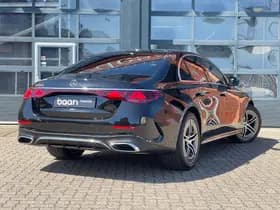 Mercedes-Benz E-Klasse E 300 e thumbnail 4