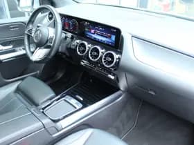 Mercedes-Benz B-Klasse B 180 Business Line Automaat thumbnail 11