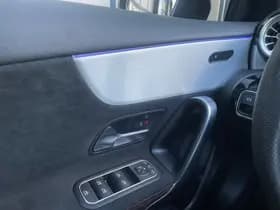 Mercedes-Benz A-Klasse A 250 e AMG Line thumbnail 16