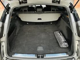 Mercedes-Benz EQC 400 4-Matic AMG Line 80 kWh thumbnail 8