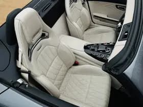 Mercedes-Benz AMG GT C Roadster | AMG Dynamic Plus pakket | AMG Performance stoelen | AMG Ride Control | Nappa leder Exclusief macchiatobeige/ zwart thumbnail 18