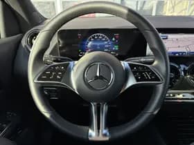 Mercedes-Benz GLA 250 e Star Edition Luxury Line thumbnail 15