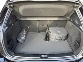 Mercedes-Benz GLA 250 e Star Edition Luxury Line thumbnail 6