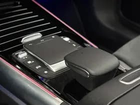 Mercedes-Benz GLA 180 Business Solution AMG thumbnail 16