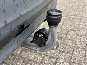 Mercedes-Benz GLA 180 Business Solution AMG thumbnail 9