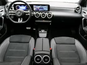 Mercedes-Benz A-Klasse A 250 e Business Solution AMG thumbnail 5