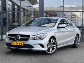 Mercedes-Benz CLA 180 thumbnail 2