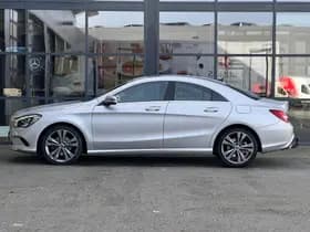 Mercedes-Benz CLA 180 thumbnail 6