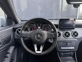 Mercedes-Benz CLA 180 thumbnail 10
