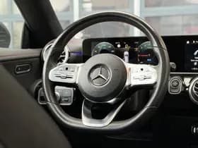 Mercedes-Benz CLA 250 e Shooting Brake AMG Line thumbnail 12
