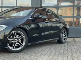 Mercedes-Benz CLA 180 Business Solution AMG thumbnail 2