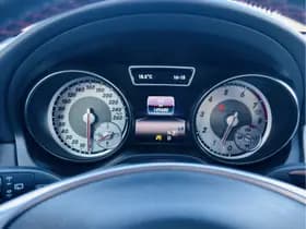 Mercedes-Benz GLA 180 AMG Night Edition Plus thumbnail 14